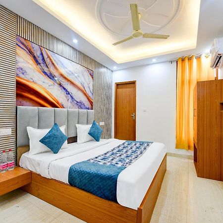 Hotel Galaxy Near Delhi Airport New Delhi Exterior foto