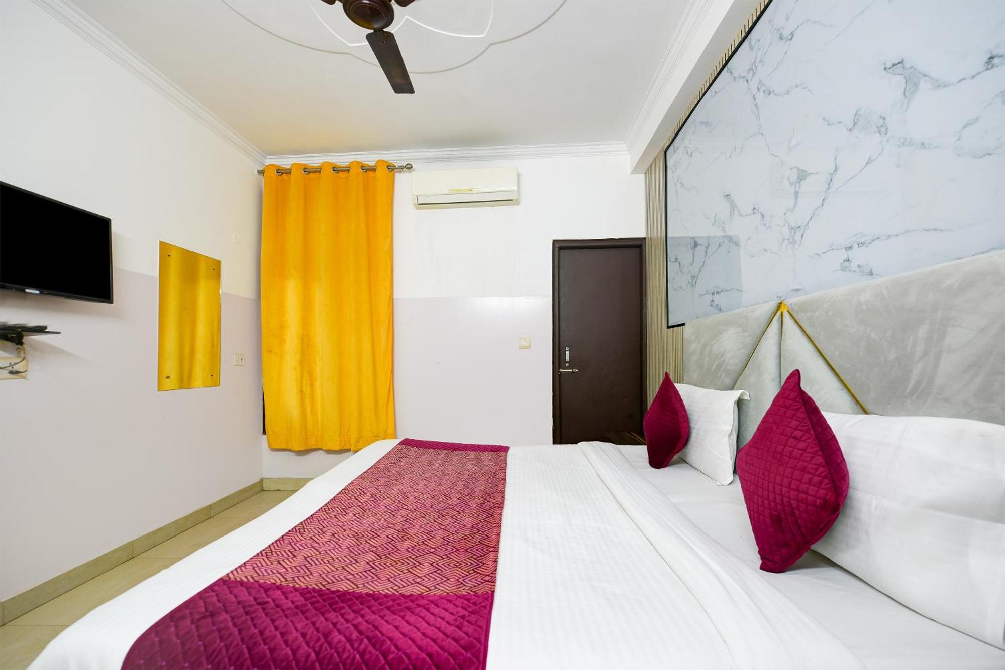 Hotel Galaxy Near Delhi Airport New Delhi Exterior foto