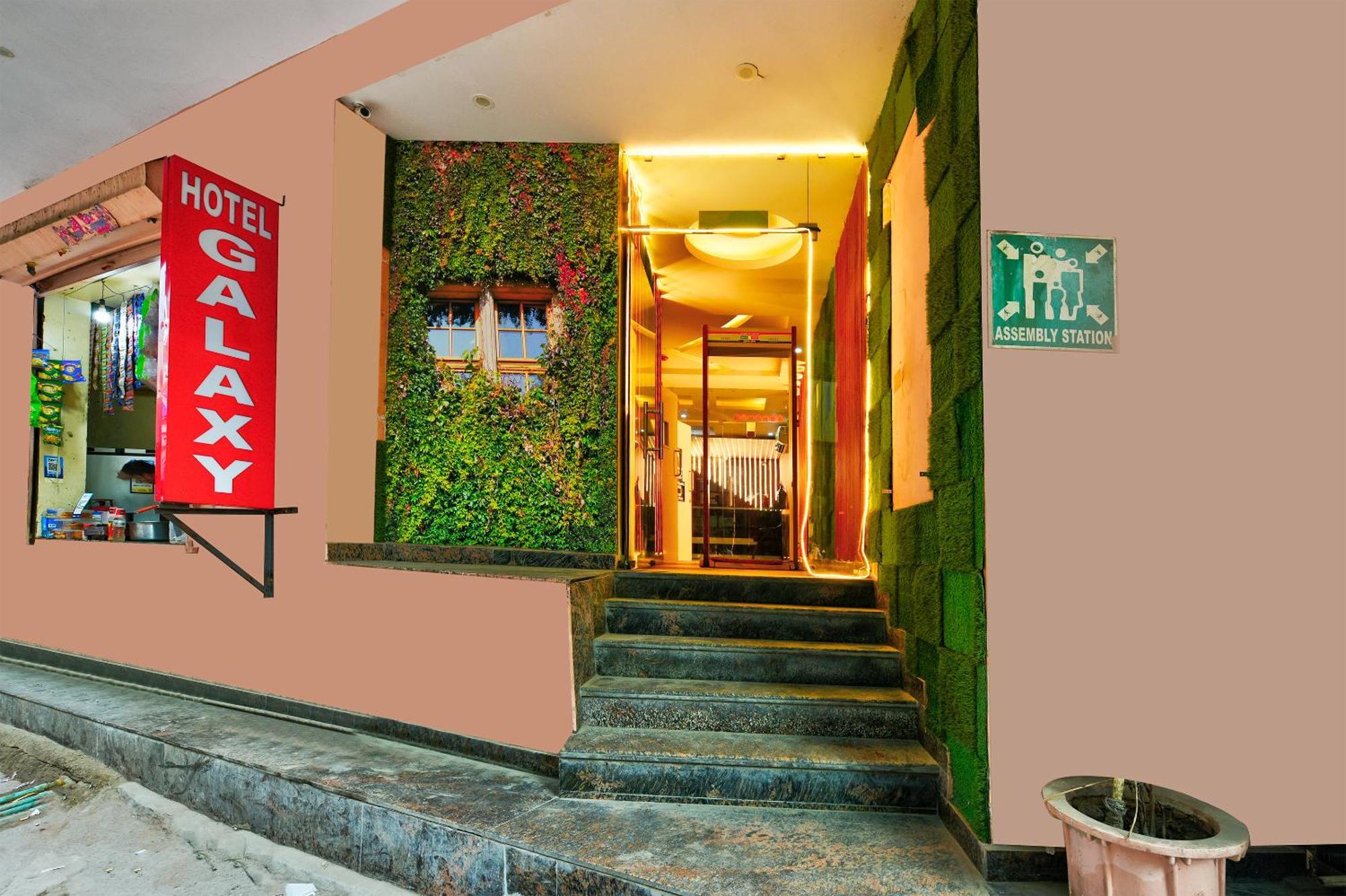 Hotel Galaxy Near Delhi Airport New Delhi Exterior foto