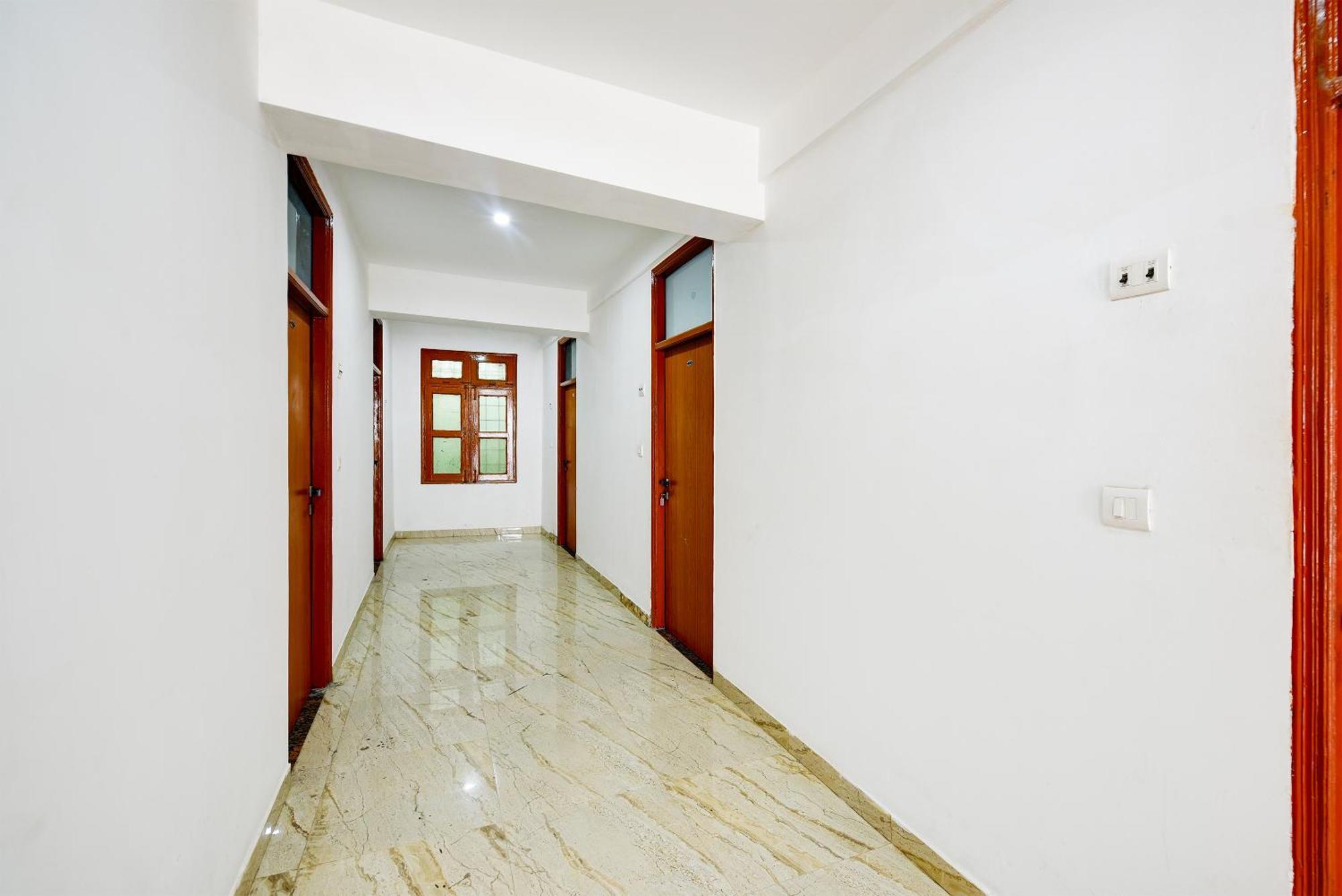 Hotel Galaxy Near Delhi Airport New Delhi Exterior foto