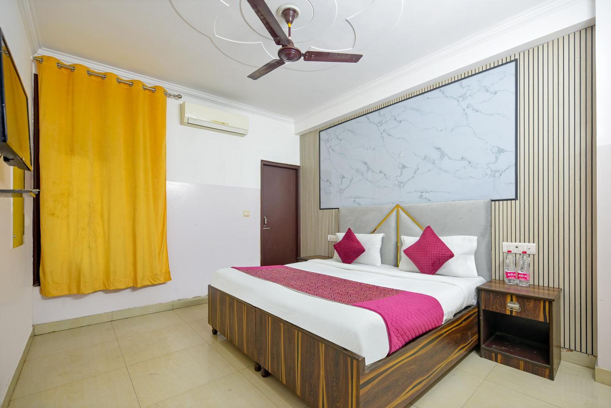 Hotel Galaxy Near Delhi Airport New Delhi Exterior foto