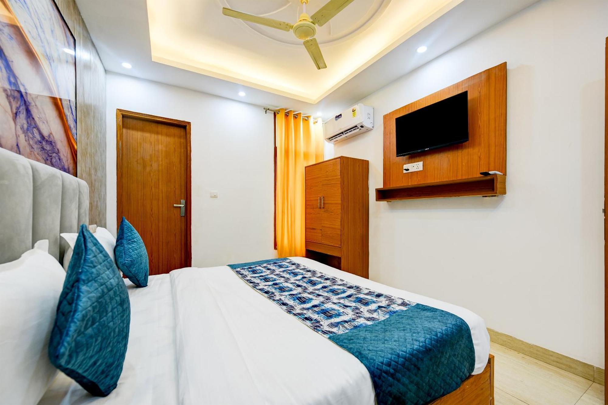 Hotel Galaxy Near Delhi Airport New Delhi Exterior foto